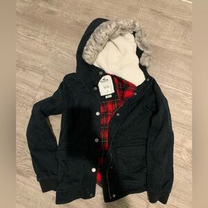 Hollister insulated jacket size S with snap off fur accent